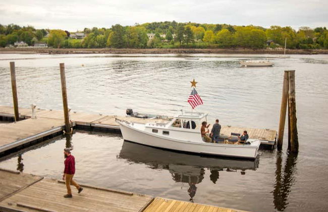 Paseo en barco al atardecer + Degustación de lobster roll - Foto 6