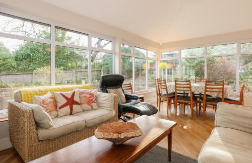 Beckhythe Cottage - Photo 16