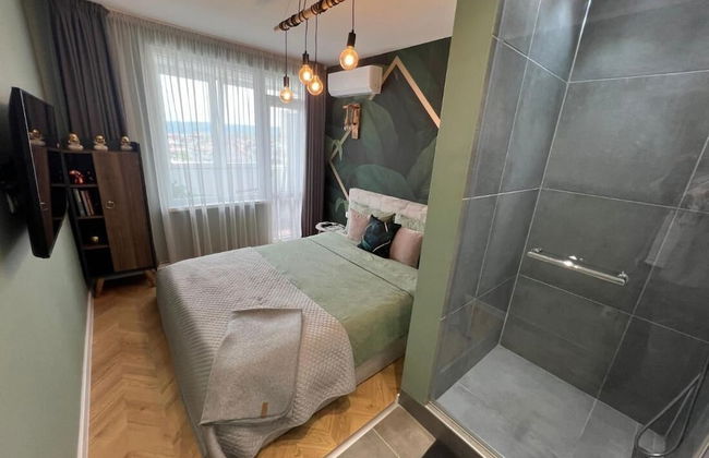 Varna Top Center Luxury One-bedroom Apartment - Photo 4