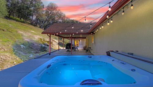 Villa near Yosemite & bass lake w/Hot Tub/EVcharge - Foto 2