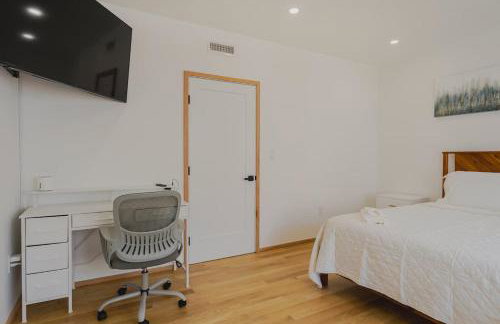 Lux 3BD Minutes Walk to Airport - Foto 14