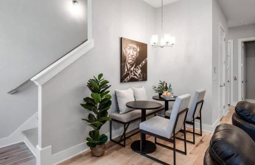 Near Honky Tonks - Rooftop Hot Tub - Skyline Views - Foto 15