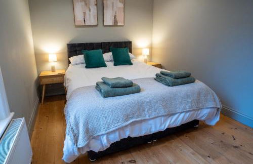 4 Bedroom Winchester Town House, central, parking - Foto 6