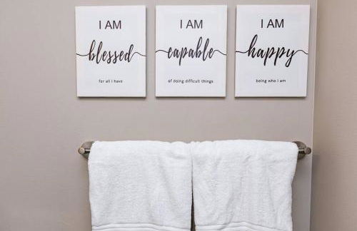 Royal Respite Green Kings and Grey Queens Hideaway! - Foto 34