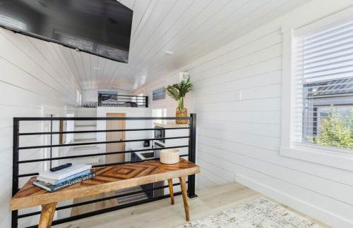 modern home with private hot tub - Foto 30