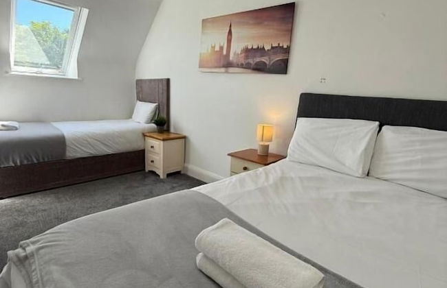 Newcastle Townhouse - Photo 18