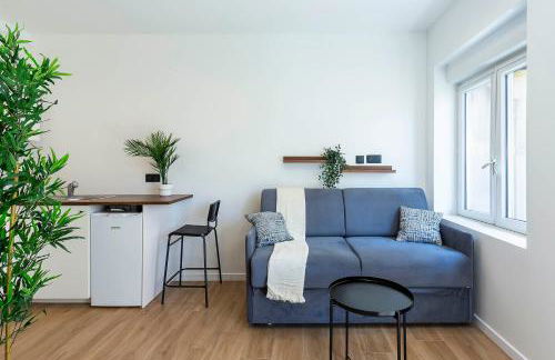 Villa Maska - Studios avec Terrasse proche plage et aéroport de Nice - Foto 21