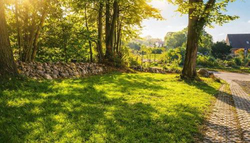 Moderne Ferienwohnung für Familien im Dachgeschoss - Foto 4, Garden