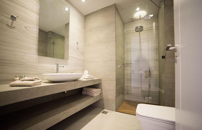 Sea View 6 Bedroom Villa With a Heated Pool - Foto 17