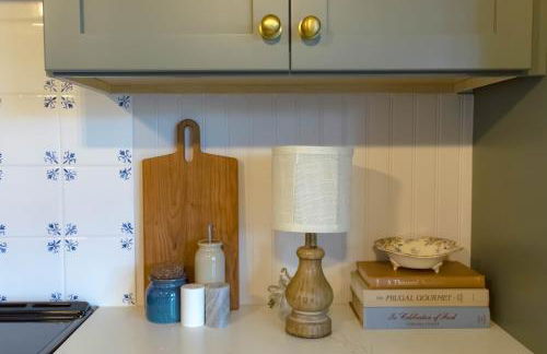 Meet Me at McFee-Live like a local in the heart of Lewes-EVCharger - Foto 8