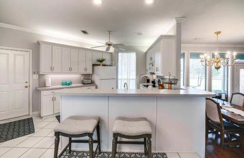 about 3 Mi to Dtwn Aubrey Vacation Rental with Patio! - Foto 13