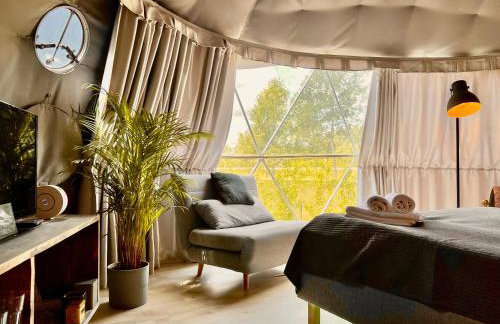 Na Skraju Lasu Domek na Drzewie & Glamping - Foto 21