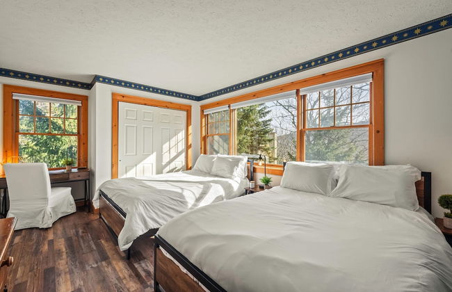 Mountain Escape With Game Room Balcony Stunning Views in the Poconos Christina - Foto 32