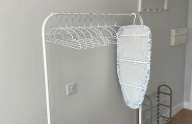 Deluxe Apartment in Central Northampton - Heart of Market Square - Photo 12