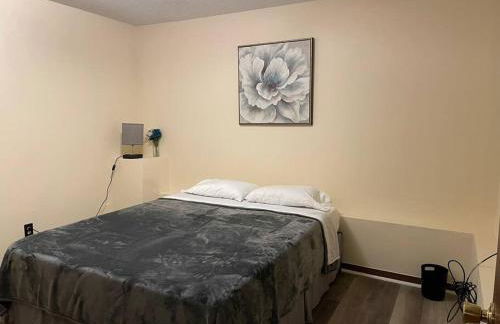 ~Como's Finest ~A Home Away From Home ~Sleeps 10 ~ - Foto 29