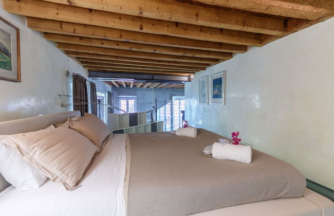 SuiteLowCost Corso Como - Photo 25