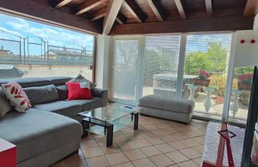 Rooftop Terrace - elegante attico con idromassaggio - Foto 1