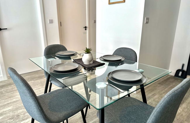 Sleeps 4 Central Ensuite - Cityview & Parking - Foto 12