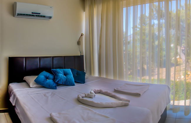 Orka Gardens Apartments - Photo 2