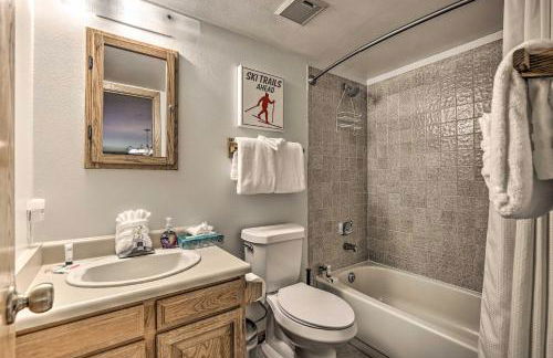 Condo with Balcony and Fireplace in Silverthorne! - Foto 21