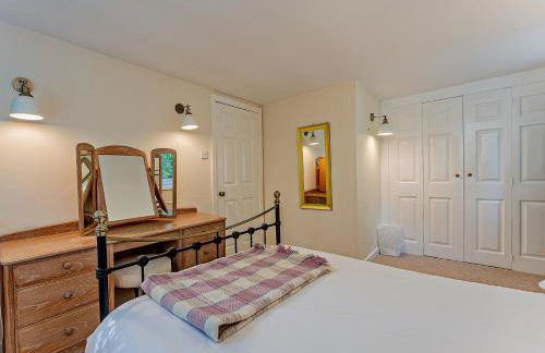 2 Bed in Cemmaes 93078 - Photo 17