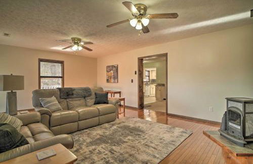 Caryville Home with Dock, Steps to Norris Lake! - Foto 6