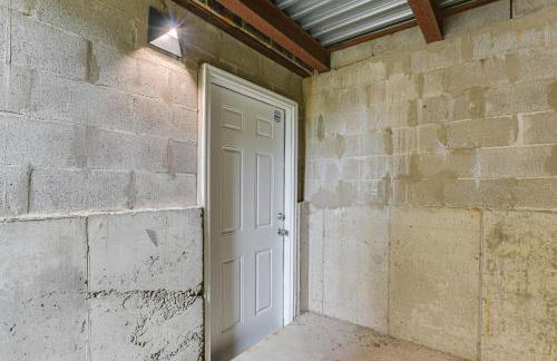 Walk to Lake Michigan Chicago Apt with Yard - Photo 25