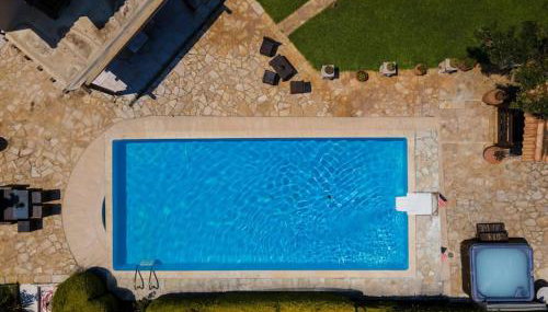 Eco Stone Villa with Private Pool and Jacuzzi - Foto 2