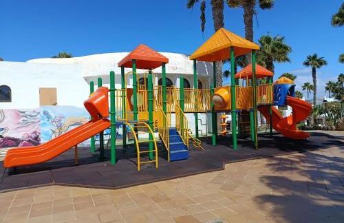 Casa del Mar Air-conditioned Apartment with Swimming Pools - Corralejo Playa - Photo 42