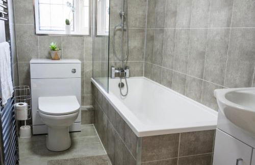 Castle House - Photo 58