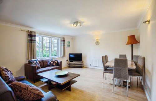 Spacious 2-Bed Family Flat in Wimbledon Near Tube - Foto 9