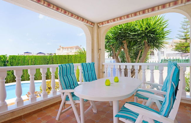 Modern Villa in Benijófar With Private Pool - Foto 12