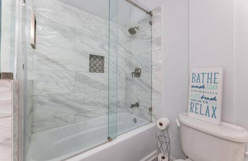 5/3 with a heated pool 2 min from beach, updated - Foto 51