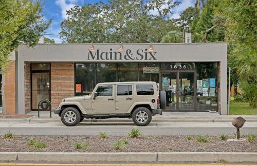 Open & Bright - 5 min drive to TIAA Bank field - Photo 23