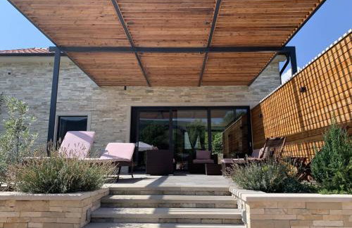 MY DALMATIA - Luxury villa Prolozac with private heated pool - Foto 10