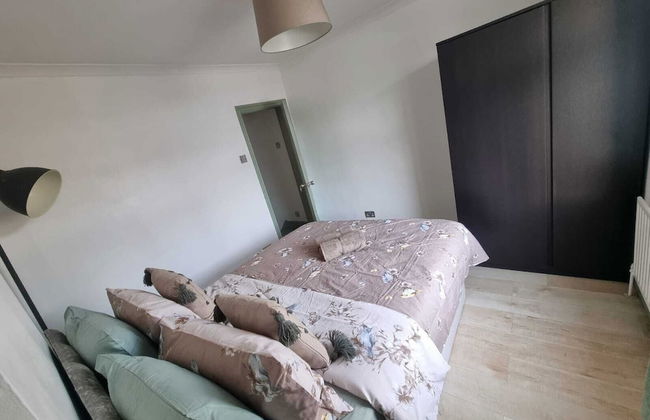 Stylishly Designed House Dartford - Foto 7