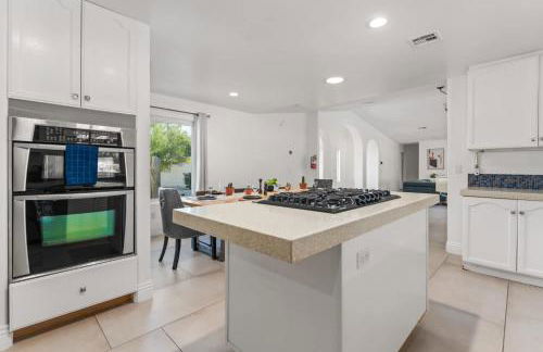 Palm Springs Paradise Escape 3BR Pool & Spa - Foto 13