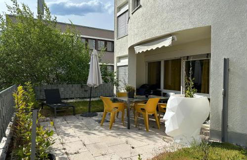 Miracle House 160qm Terrasse, Parkplatz & Internet 100mBit -SELF CHECK IN- - Foto 17