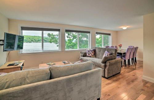 Lakefront Alton Bay Retreat with Dock Near Beaches! - Foto 4