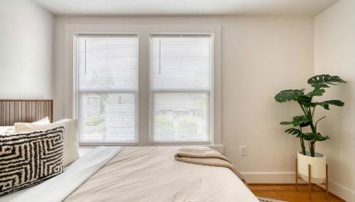 Stay Portland - La Casa Burnside -Local Eateries -Shops - Bars - Foto 5