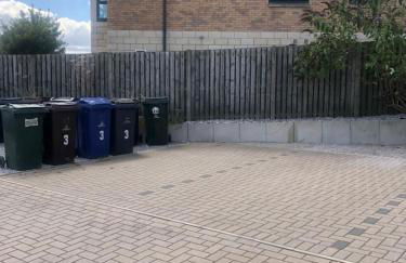 Barber House, Hoyland with two allocated parking spaces - Foto 15