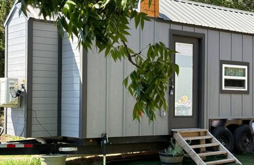 Shangrila Tiny Home near Dove Ridge Winery - Photo 8