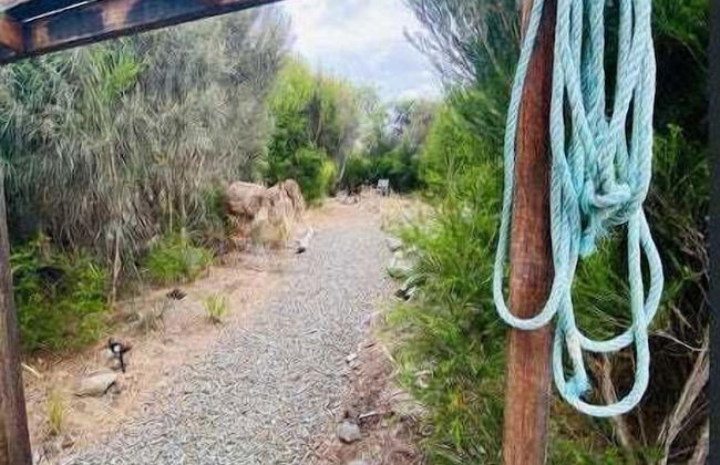 Flotsam Studio Accommodation - Photo 64