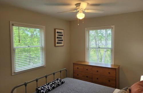 White Birch - Riverfront and Newly-Remodeled! - Foto 23