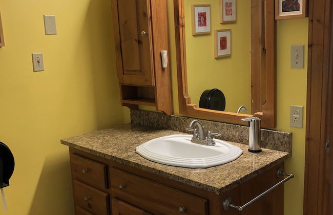 Chimo Cottage - Photo 26