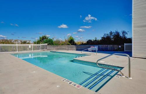 Surf City Beach Stay- Dolphins Drift Motel Unit - Foto 11