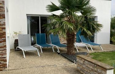 maison avec piscine couverte - Foto 16