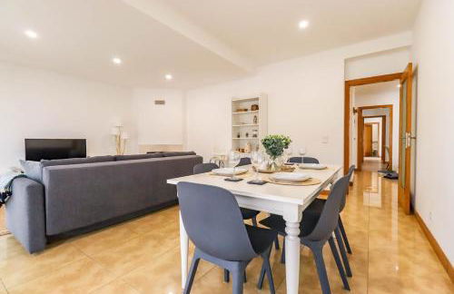 Flor do Mar - Spacious Apartment with Balcony - Foto 5