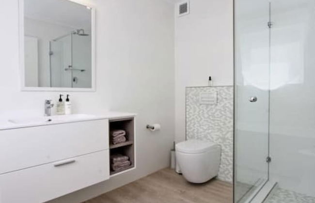 Incredible Clifton Apartment w 180 Sea Views Dunmore Blue - Foto 13