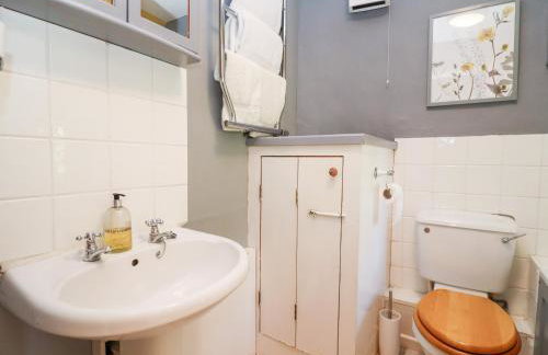 Woodbine Cottage - Photo 24